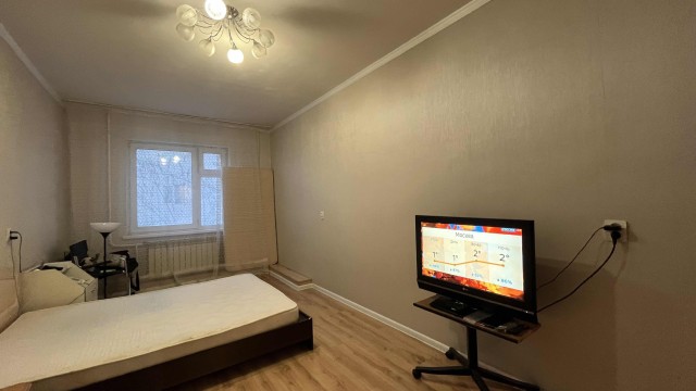 1 комн., 41 м², Монолитно-каркасный, Областная больница, рынок "Манньыаттаах" 4