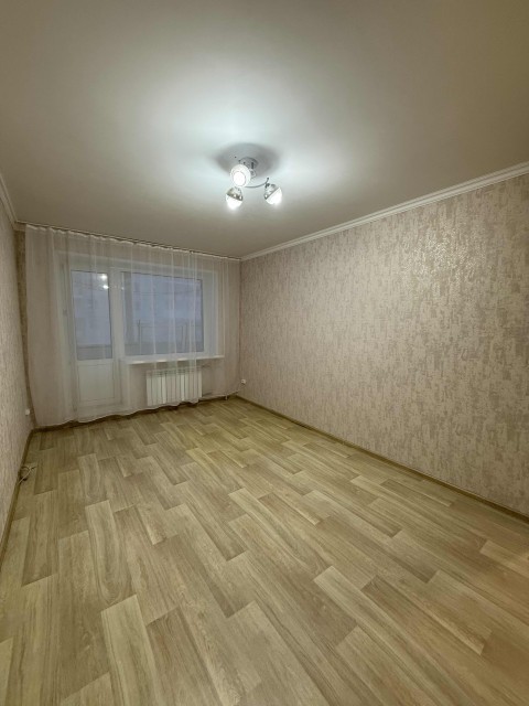 1 комн., 35 м², КПД, Центр - район пл. Орджоникидзе 20