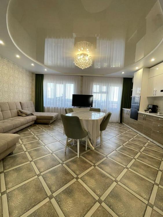 1 комн., 70 м², Монолитно-каркасный, Крытый рынок 4