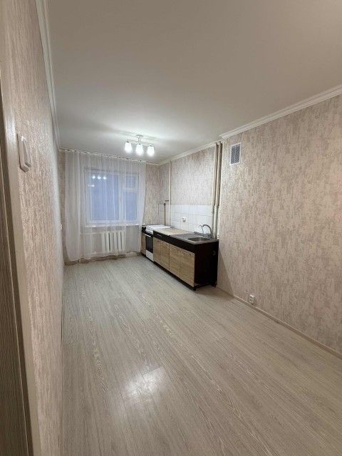 1 комн., 35 м², КПД, Центр - район пл. Орджоникидзе 2