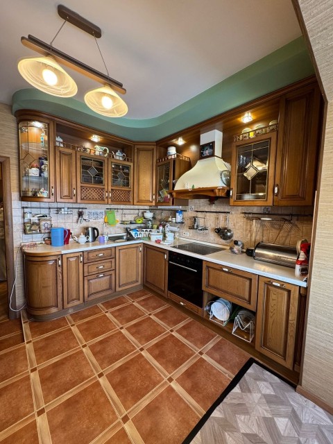 3 комн., 112 серия, Поликлиника 1 6