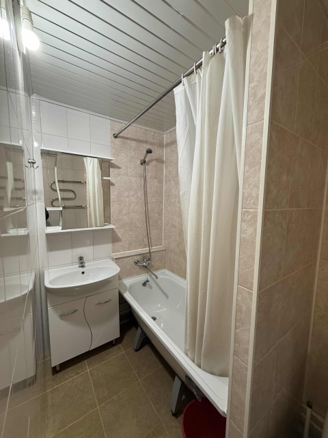 1 комн., 35 м², КПД, Центр - район пл. Орджоникидзе 17