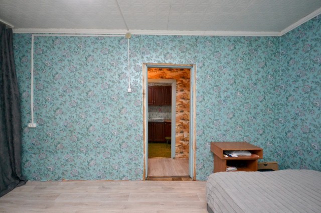 3 комн., 52 м², Дерев. ч/б, Сайсары 4