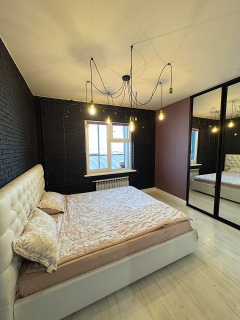 2 комн., 52 м², Монолитно-каркасный, Рынок Столичный 9