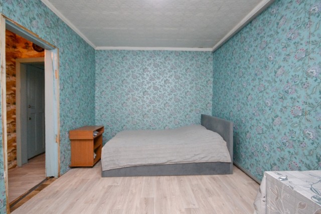 3 комн., 52 м², Дерев. ч/б, Сайсары 3