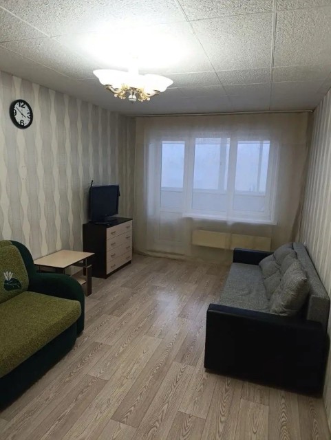 1 комн., 37 м², КПД, Сахацирк 2