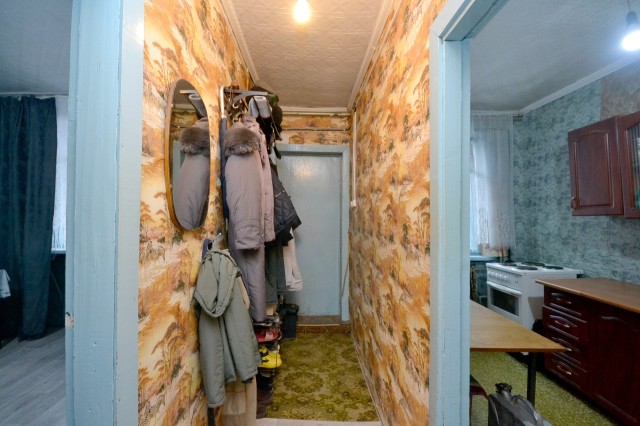 3 комн., 52 м², Дерев. ч/б, Сайсары 16