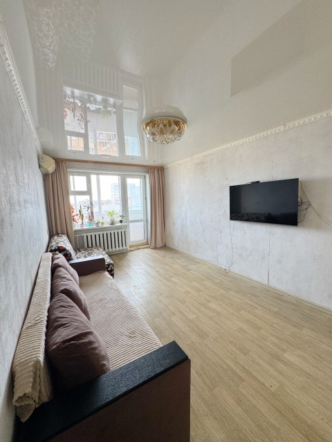 1 комн., 35 м², КПД, Апельсин 4