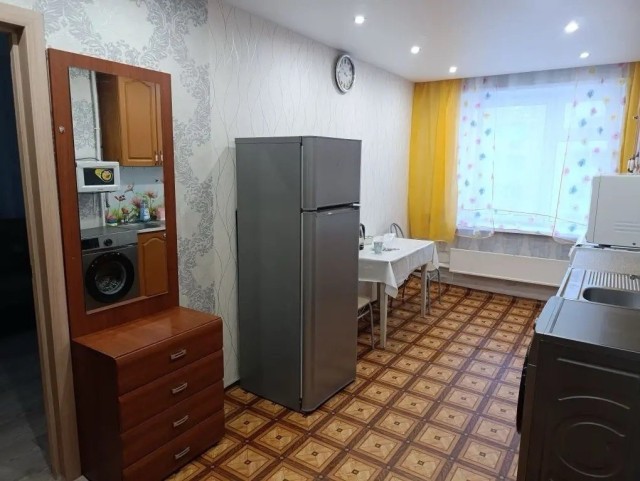 1 комн., 37 м², КПД, Сахацирк 3