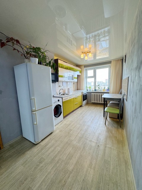 1 комн., 35 м², КПД, Апельсин