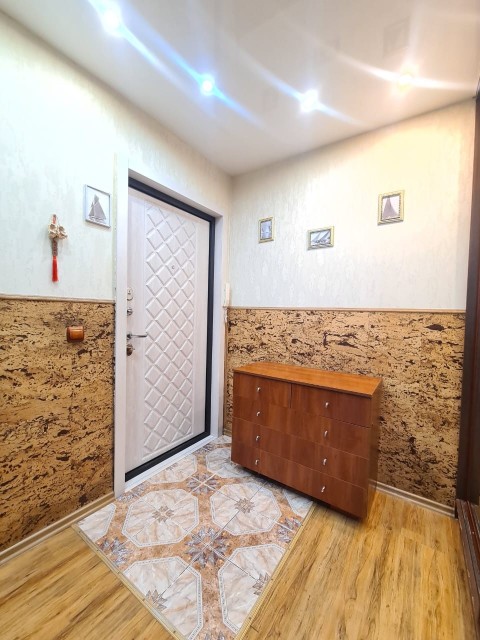 4 комн., 71 м², КПД, Авиапорт 4