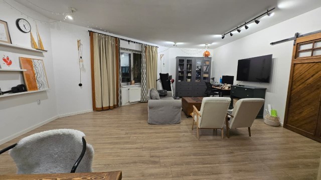 3 комн., 100 м², Блочный, 103 квартал (Ростелеком) 2