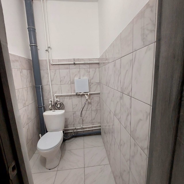 4 комн., 92 м², Монолитно-каркасный, Звездный 12