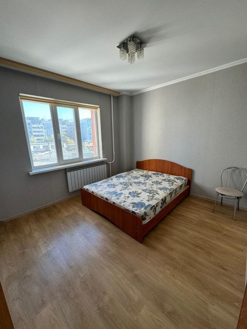 2 комн., 64 м², Блочный, 103 квартал (Ростелеком) 3