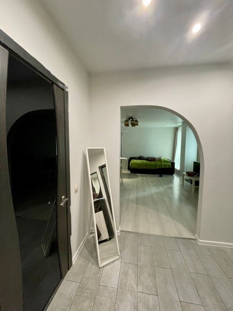 2 комн., 62 м², Монолитно-каркасный, Дом быта 5