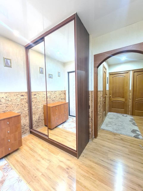 4 комн., 71 м², КПД, Авиапорт 7