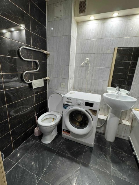 1 комн., 40 м², Блочный, ЯГСХА 9