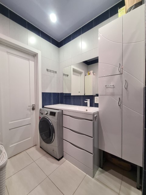 3 комн., 79 м², Блочный, 103 квартал (Ростелеком) 11