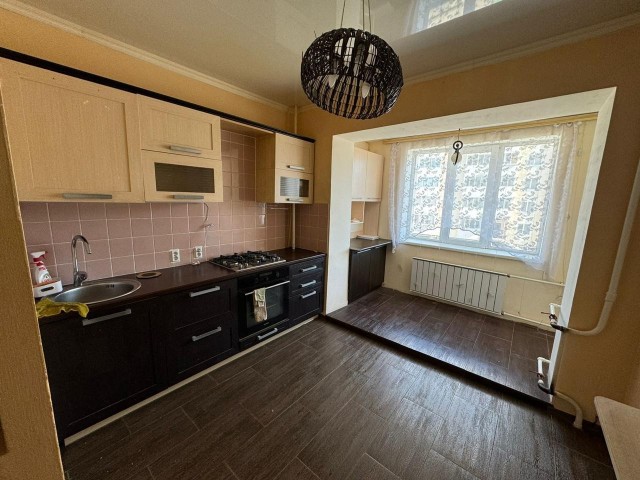 2 комн., 64 м², Блочный, 103 квартал (Ростелеком)