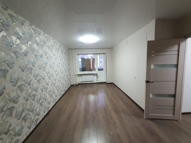 2 комн., 41 м², Блочный, Жатай 8