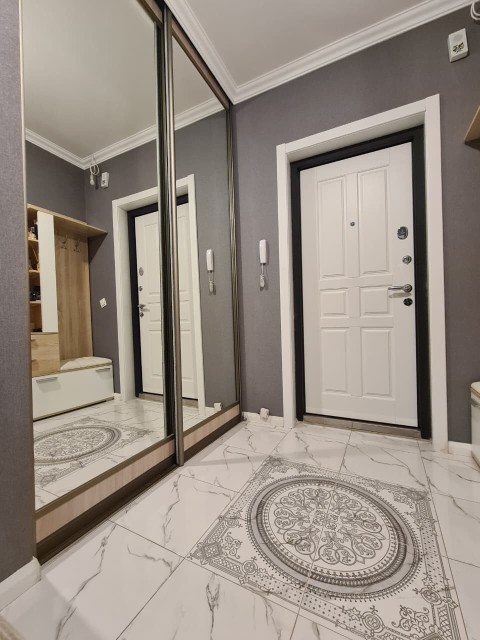 3 комн., 79 м², Блочный, 103 квартал (Ростелеком) 3