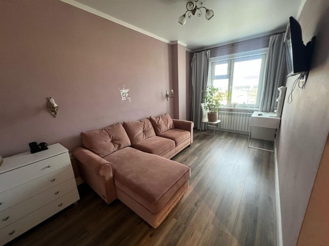 3 комн., Блочный, Сайсары 4