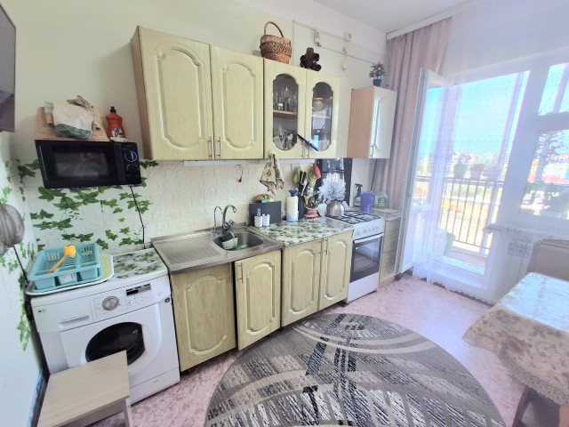 3 комн., Монолитно-каркасный, Жатай 2