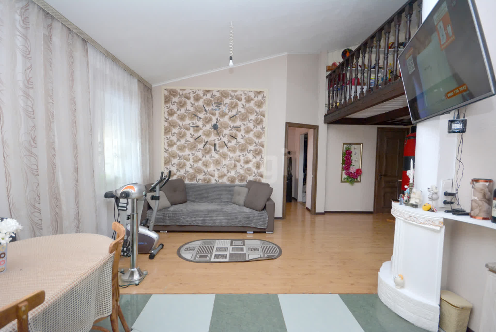 3 комн., 69 м², Инд. планировка 2