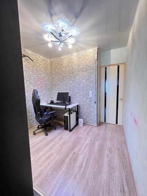 3 комн., 65 м², Монолитно-каркасный, Площадь Победы 9