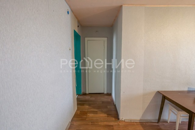 3 комн., 55 м², Инд. планировка, Крытый рынок 5