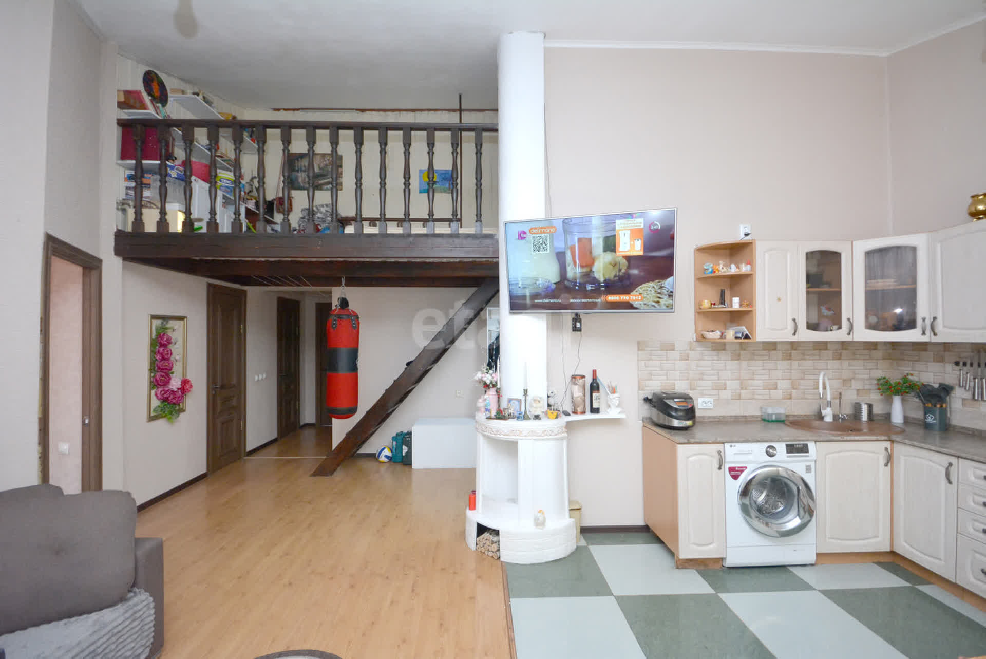 3 комн., 69 м², Инд. планировка 4