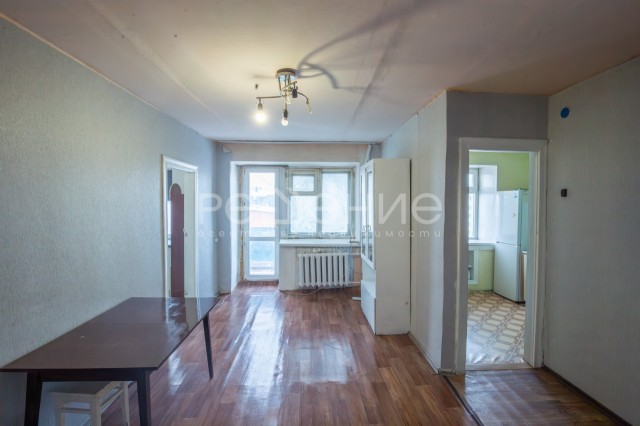 3 комн., 55 м², Инд. планировка, Крытый рынок