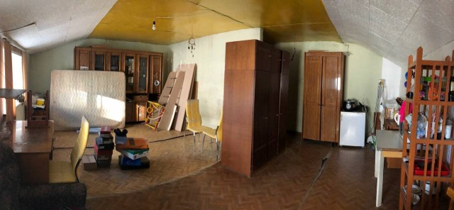 Больше 4 комн., 135 м², Блочный, Центр - район пл. Дружбы 8