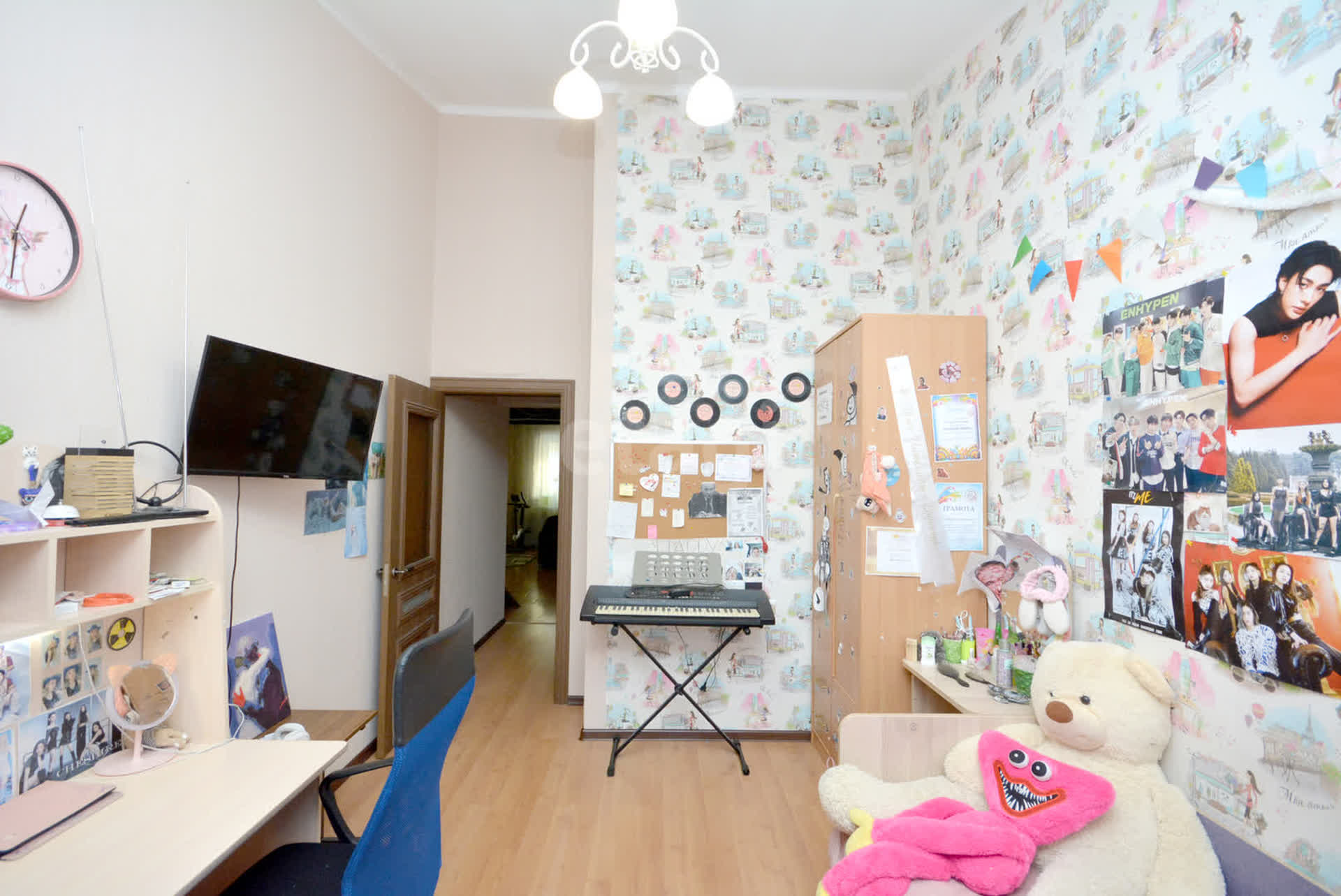 3 комн., 69 м², Инд. планировка 8