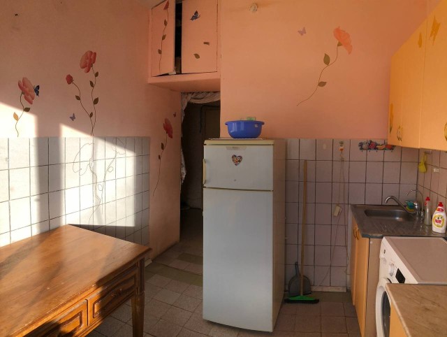 Больше 4 комн., 135 м², Блочный, Центр - район пл. Дружбы