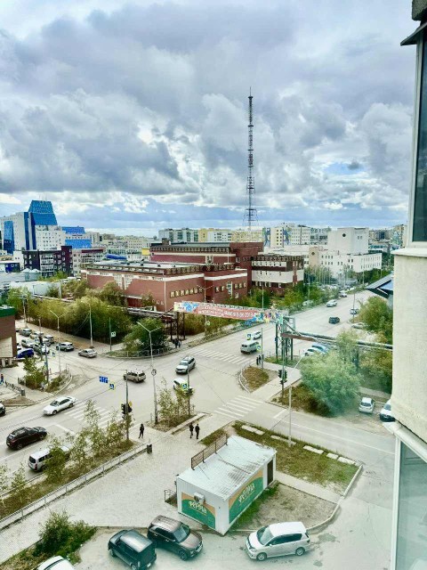 3 комн., 103 м², Инд. планировка, Сахацирк 5