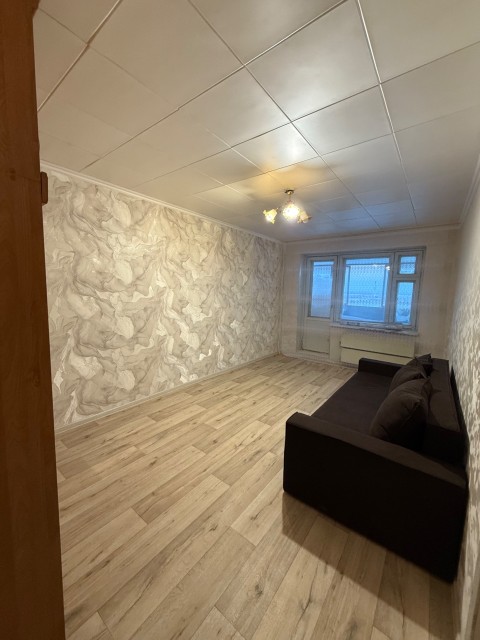 1 комн., 35 м², КПД, 202 мкрн. 7