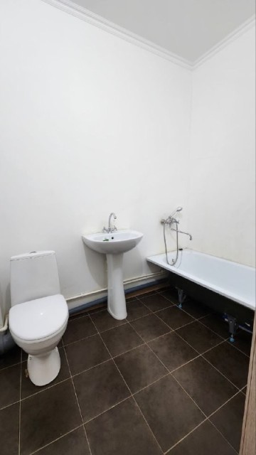 1 комн., 37 м², Монолитно-каркасный, Сайсары 9