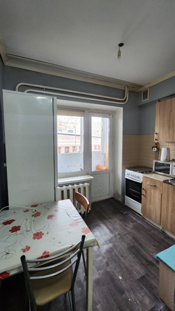 1 комн., 39 м², 112 серия, Центр - район пл. Ленина 3