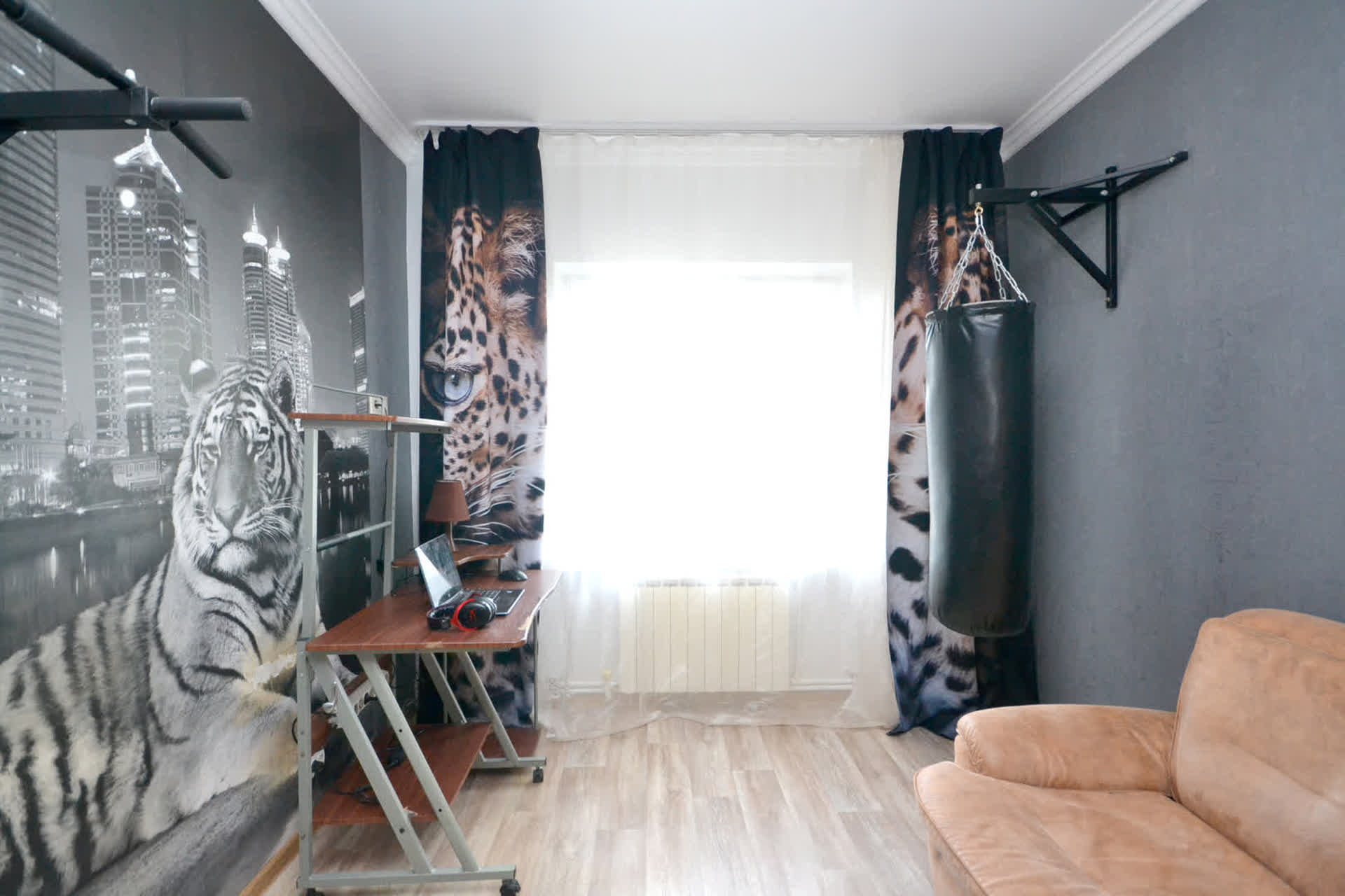 3 комн., 80 м², Инд. планировка 5