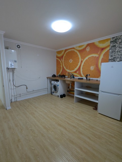 2 комн., 82 м², Блочный, Апельсин 7