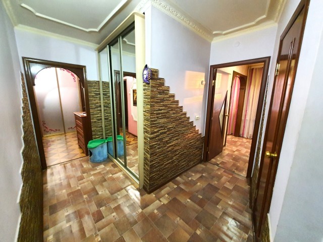 2 комн., 57 м², Блочный, Жатай 9