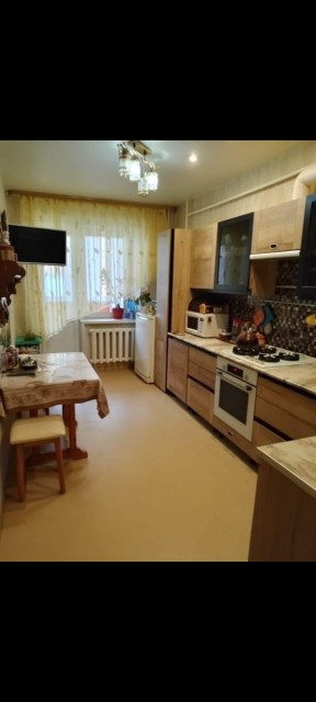 2 комн., 62 м², Блочный, Крытый рынок