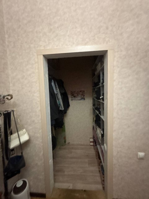 3 комн., 69 м², Блочный, 16 квартал 5