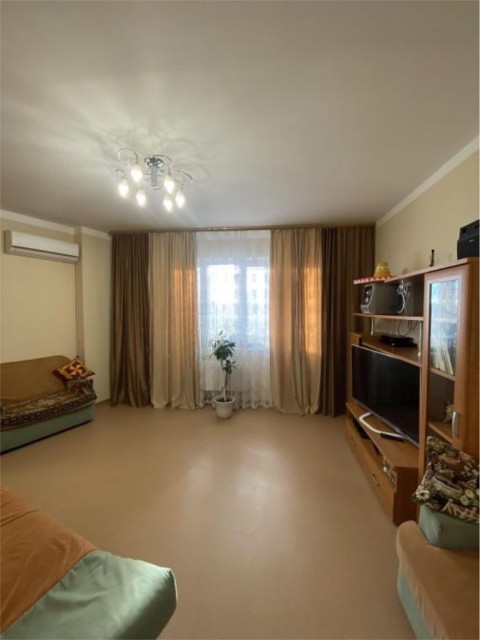 2 комн., 57 м², Монолитно-каркасный, 203 мкрн.