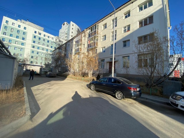 2 комн., 43 м², Блочный, Центр - район пл. Орджоникидзе 16