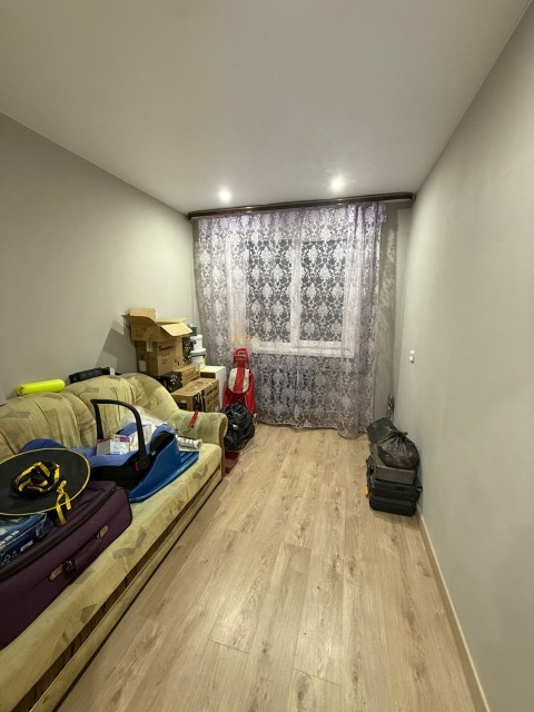 4 комн., 71 м², КПД, Крестьянский рынок, стадион "Туймаада" 6