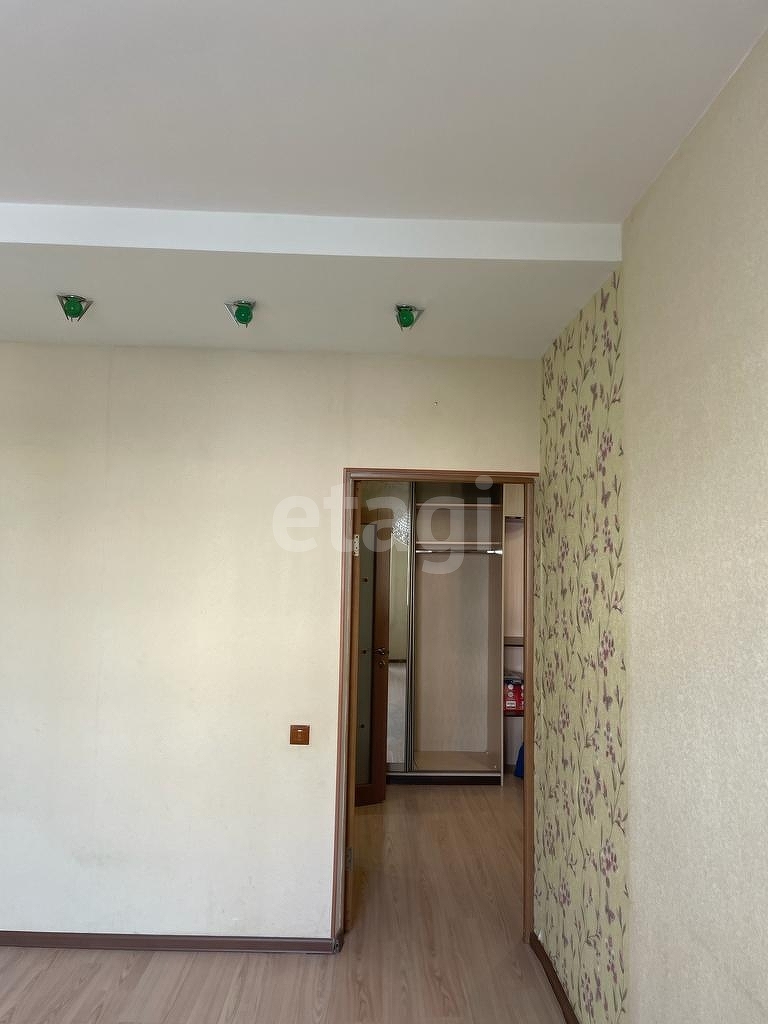 2 комн., 63 м², Инд. планировка 7