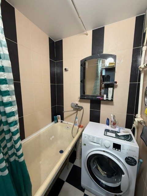 4 комн., 71 м², КПД, Крестьянский рынок, стадион "Туймаада" 9