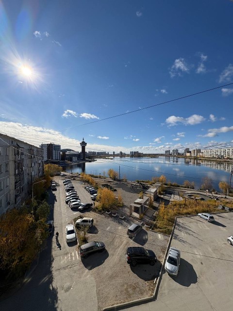 2 комн., 46 м², Блочный, Студгородок 10